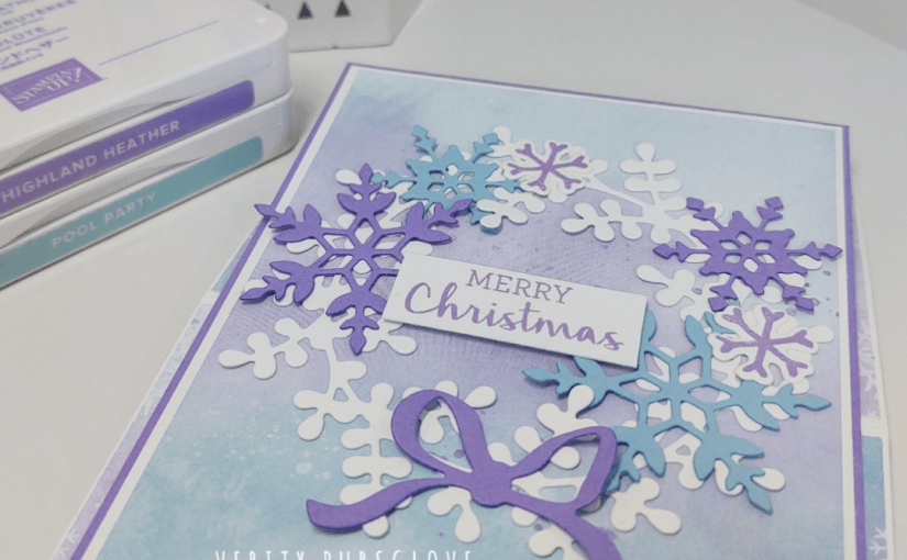 Inspired Thursday – Snowflake Wreath Easel&nbsp;Card