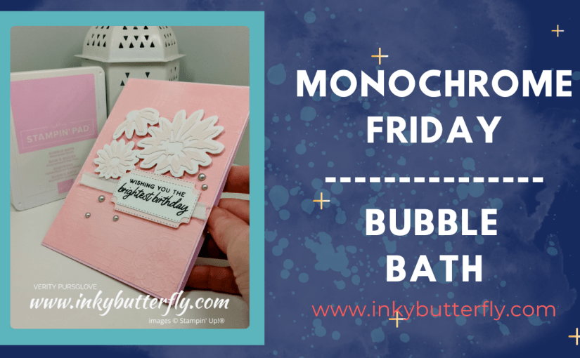Monochrome Friday – Bubble&nbsp;Bath!